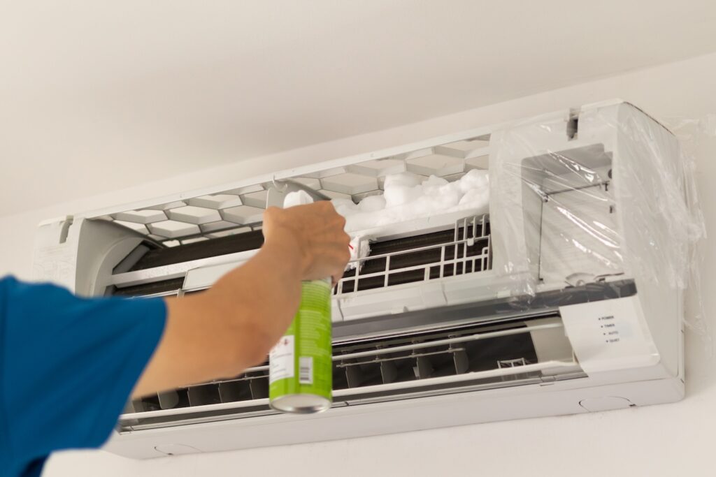7 common mistakes to avoid when cleaning your air conditioner